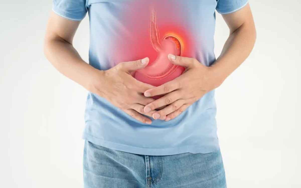Bloating | క‌డుపు ఉబ్బ‌రం స‌మ‌స్య‌కు నిపుణులు సూచించిన చిట్కాలు ఇవి.. ఎంతో ఉప‌శ‌మనం క‌లిగిస్తాయి..