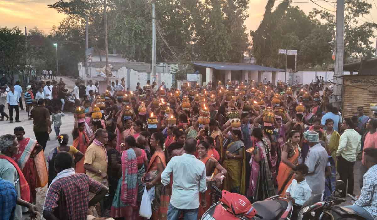 Nandi Medaram | నంది మేడారంలో ఘనంగా గంగాదేవి బోనాలు