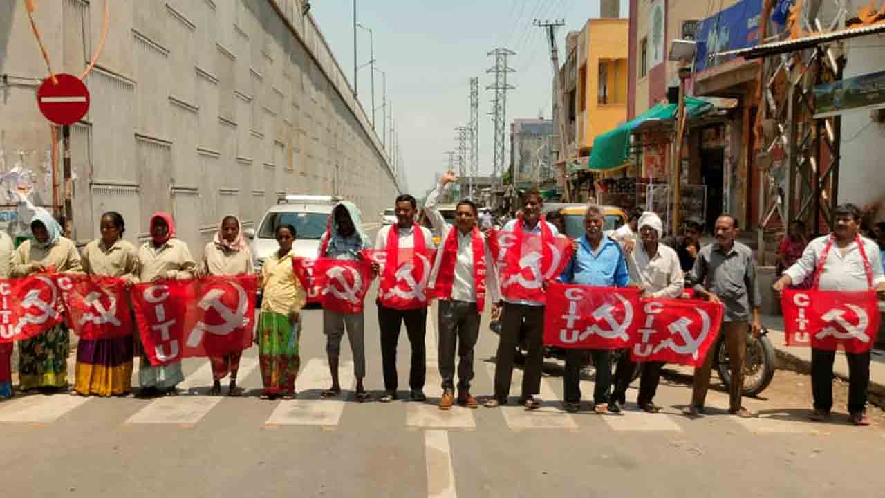 కాంగ్రెస్ ఇచ్చిన హామీలు నెరవేర్చాలి : దాగాం రాజారాం