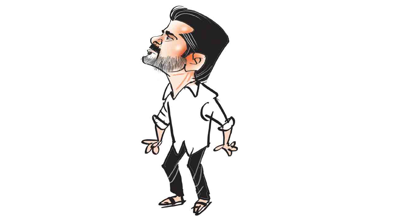 ఇన్నారుళ్లా..! పేర్లు బోర్డు మీదికెక్కిత్త!
