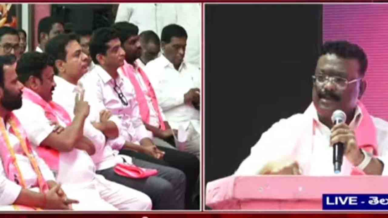 Dasoju sravan kumar | అంద‌రిని జ‌ట్టు క‌ట్టి ముందుకు తీసుకుపోయే బాధ్య‌త పార్టీది : ఎమ్మెల్సీ దాసోజు శ్ర‌వ‌ణ్