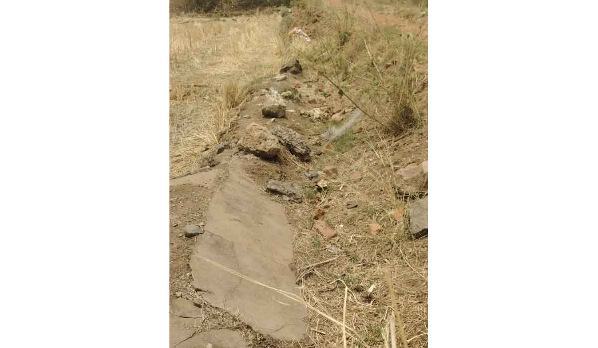 Dharmaram | ఎస్సారెస్పీ మైనర్ కాలువ లైనింగ్ ధ్వంసం పై రైతుల ఫిర్యాదు.. మోఖాపై విచారించిన ఏఏఈ
