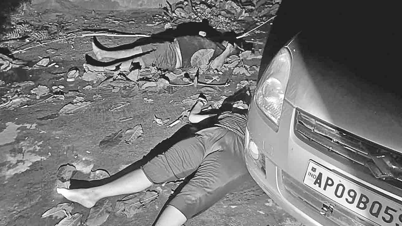 ప్రాణాలు పోతున్నా.. పట్టించుకోరా?