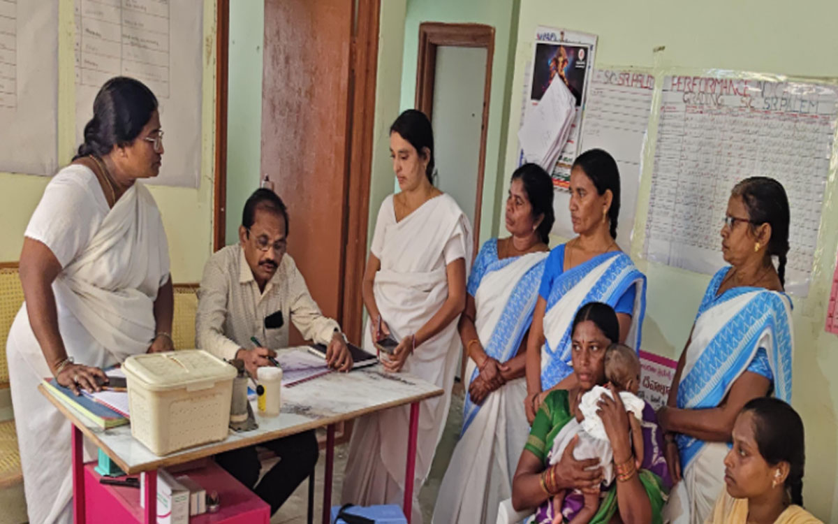 ఐదేండ్ల లోపు పిల్ల‌లంద‌రికీ పోలియో చుక్క‌లు వేయాలి : డిప్యూటీ డీఎంహెచ్ఓ చంద్ర‌శేఖ‌ర్‌