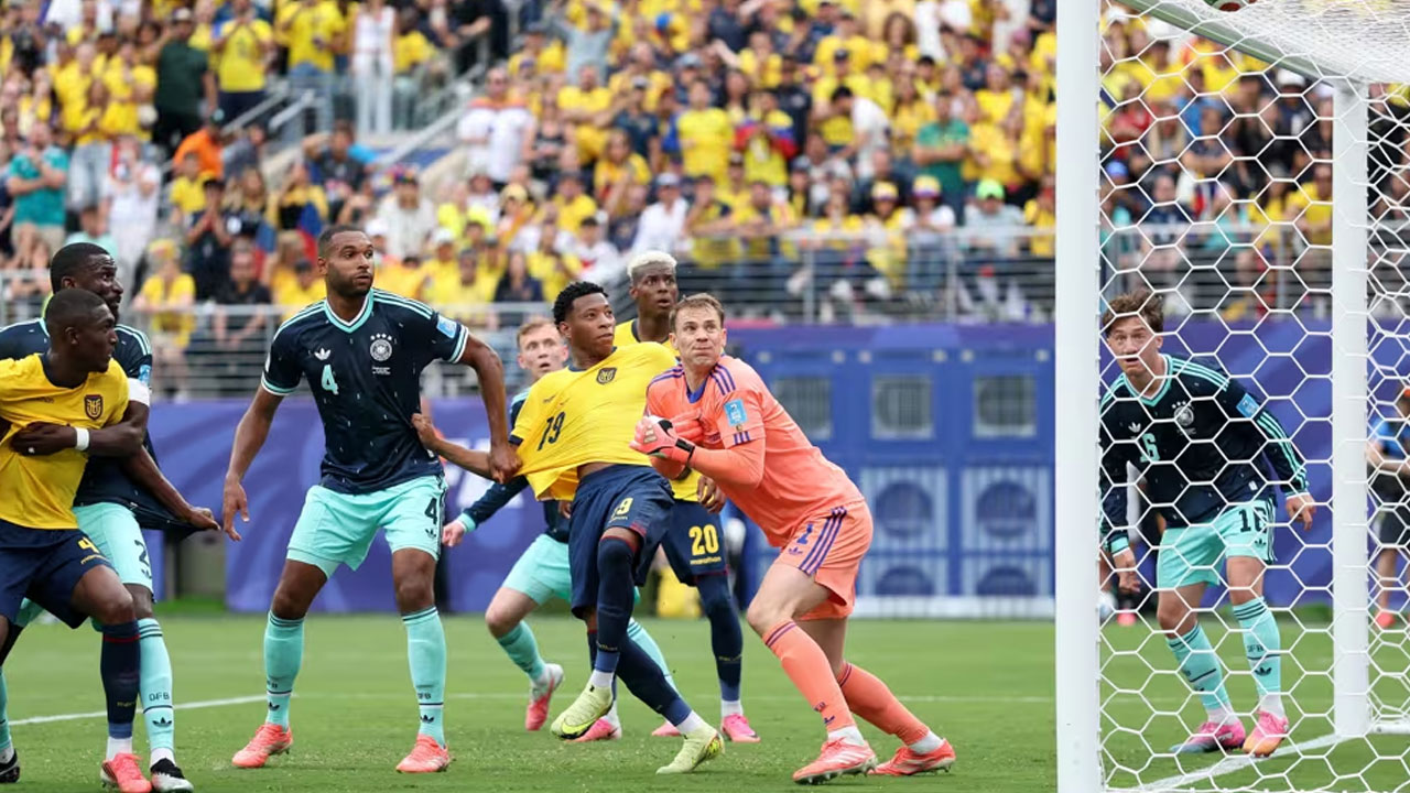 Fifa World Cup: జ‌ర్మ‌నీపై స్ట‌న్నింగ్ విక్ట‌రీ.. నాకౌట్‌లోకి ఈ్వ‌కెడార్