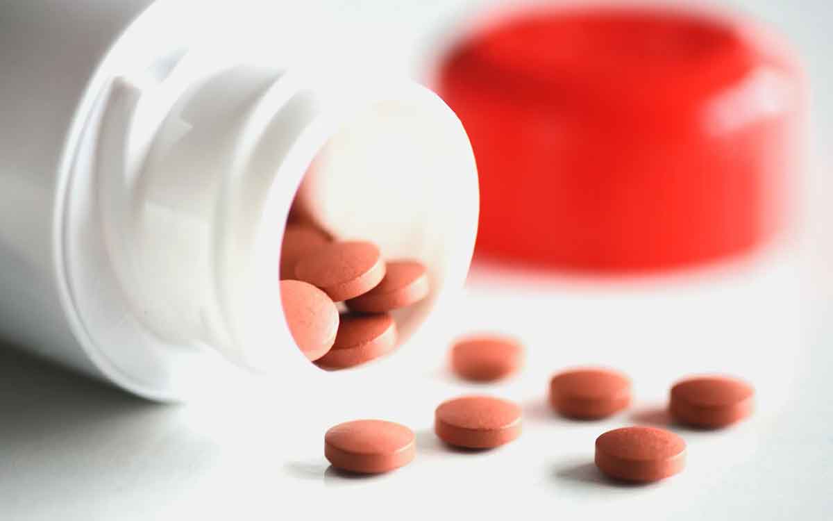 Iron Tablets | ఐర‌న్ ట్యాబ్లెట్ల‌ను వాడుతున్నారా.. అయితే ఈ సూచ‌న‌లను పాటించాల్సిందే..