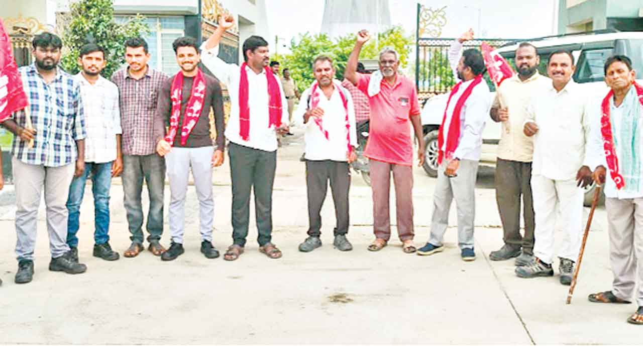 ప్రైవేటీకరణ ఆపకుంటే ప్రజాపోరాటం