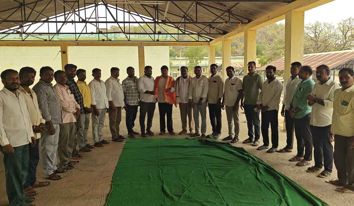 Dharmaram | రియల్ ఎస్టేట్ అసోసియేషన్ నూతన అధ్యక్షుడిగా దేవి జనార్ధన్