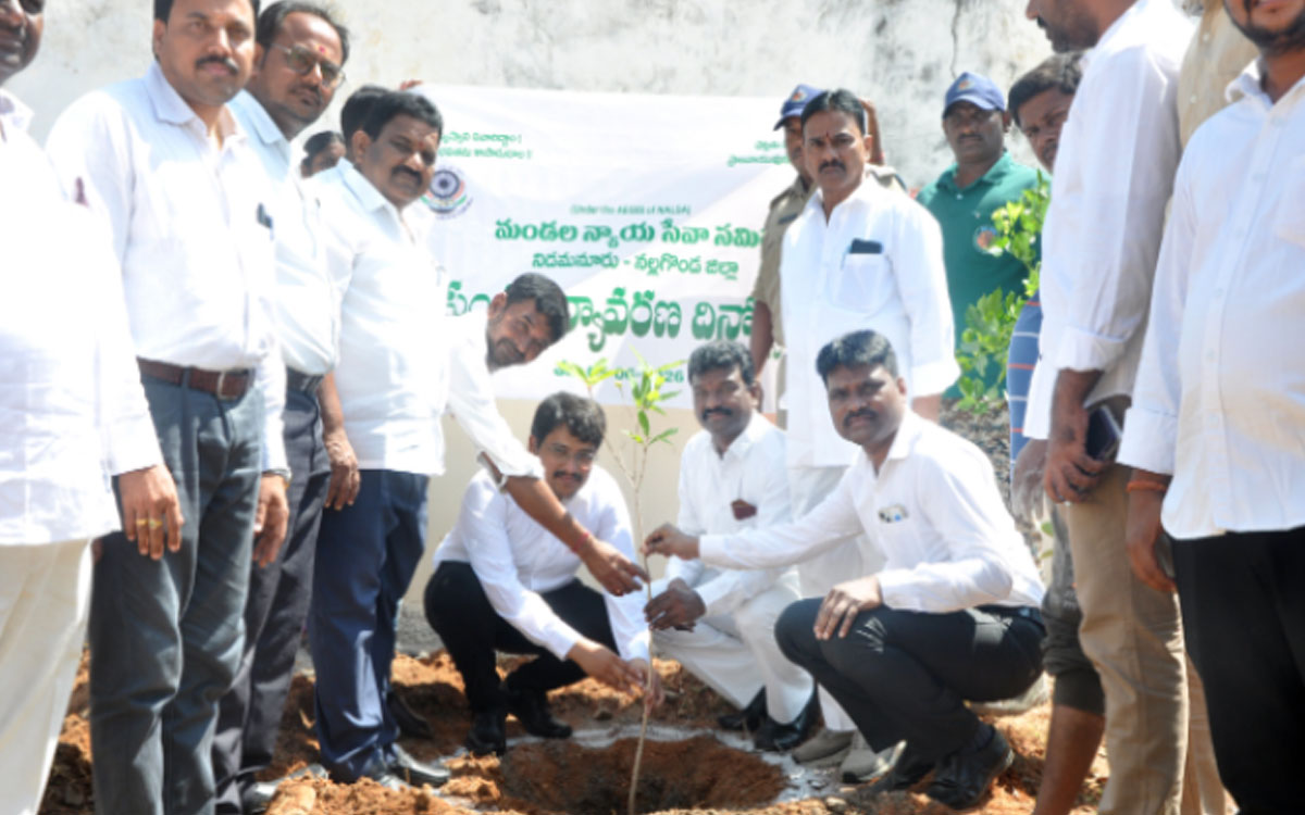 పర్యావరణ పరిరక్షణతోనే మానవ మనుగడ : జూనియర్ సివిల్ జడ్జి పృథ్వీరాజ్‌