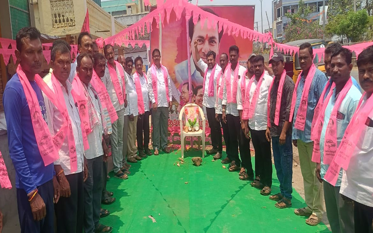 ​జూలూరుపాడులో ఘనంగా తెలంగాణ ఆవిర్భావ దినోత్సవ వేడుకలు