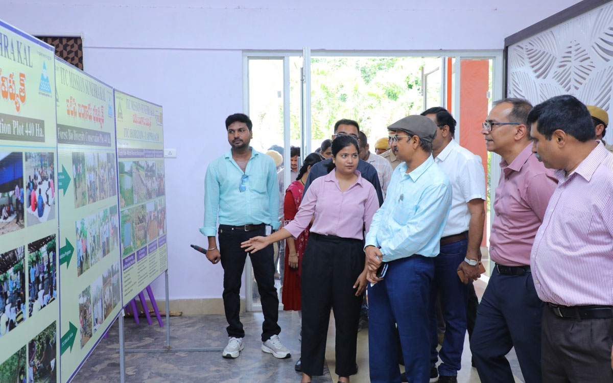 'సహజ వనరుల సంరక్షణకు సమిష్టి కృషి అవసరం'