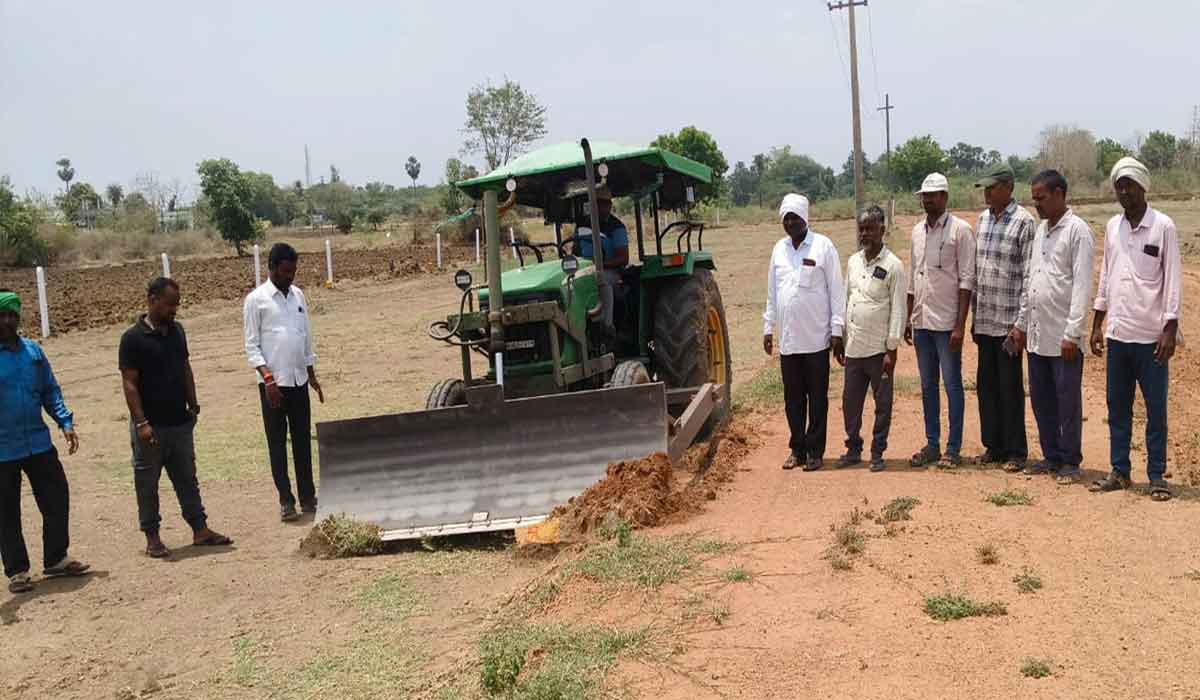 Chinnakalvala | అక్రమ వెంచర్ల పై అధికారులు చర్యలు తీసుకోవాలి