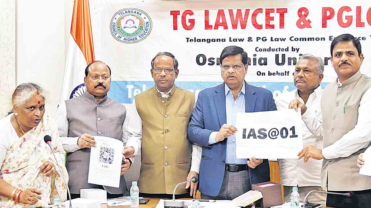 లాసెట్‌లో పురుషుల సత్తా