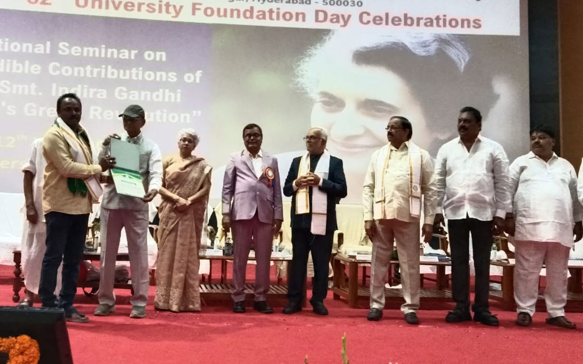 సాయిని మధుసూదన్ రావుకు ఉత్తమ రైతు అవార్డు