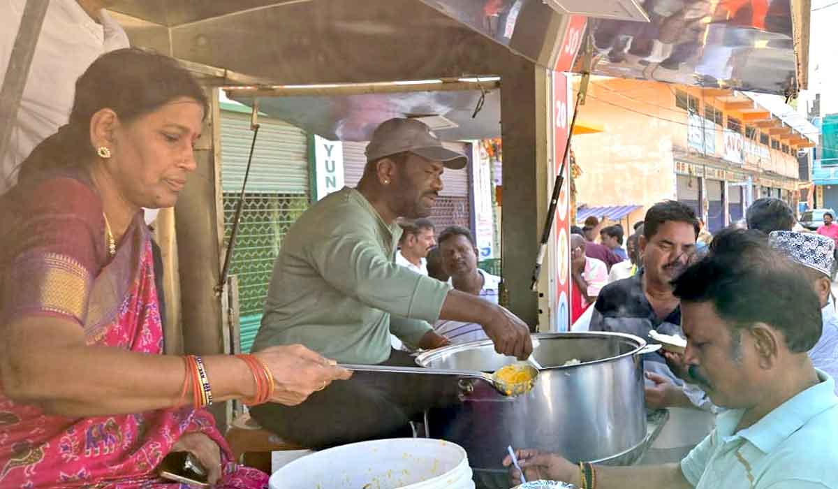 Ramagundam Lions Club | అక్షయపాత్రగా రామగుండం లయన్స్ క్లబ్.. రామగుండం మేయర్ మహంకాళి స్వామి