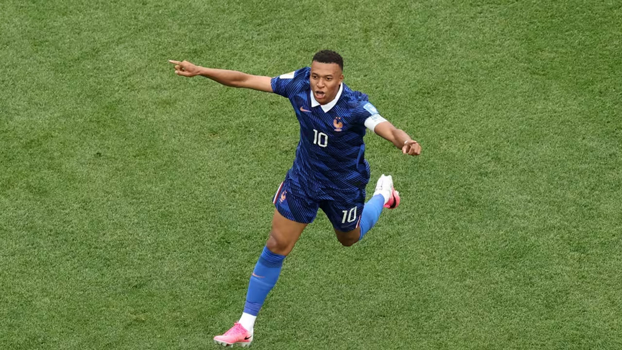 Kylian Mbappe: ఇరాక్‌పై విక్ట‌రీ.. గోల్స్ రేసులో దూసుకొస్తున్న ఎంబాప్పే