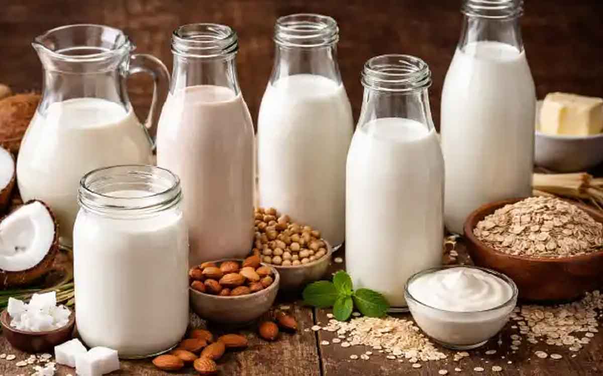 Milk | ఏయే పాల‌ను ఎవ‌రు తాగాలి.. వాటిల్లో ఏమేం పోష‌కాలు ఉంటాయి..