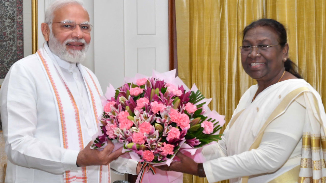 President Droupadi Murmu: ప్ర‌ధానిగా మోదీ కొత్త రికార్డు.. కంగ్రాట్స్ చెప్పిన రాష్ట్ర‌ప‌తి ముర్ము
