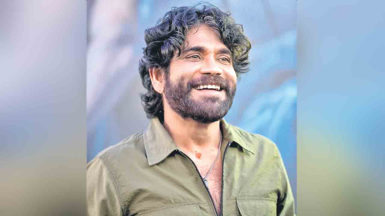 దసరా బరిలో కింగ్‌ 100?