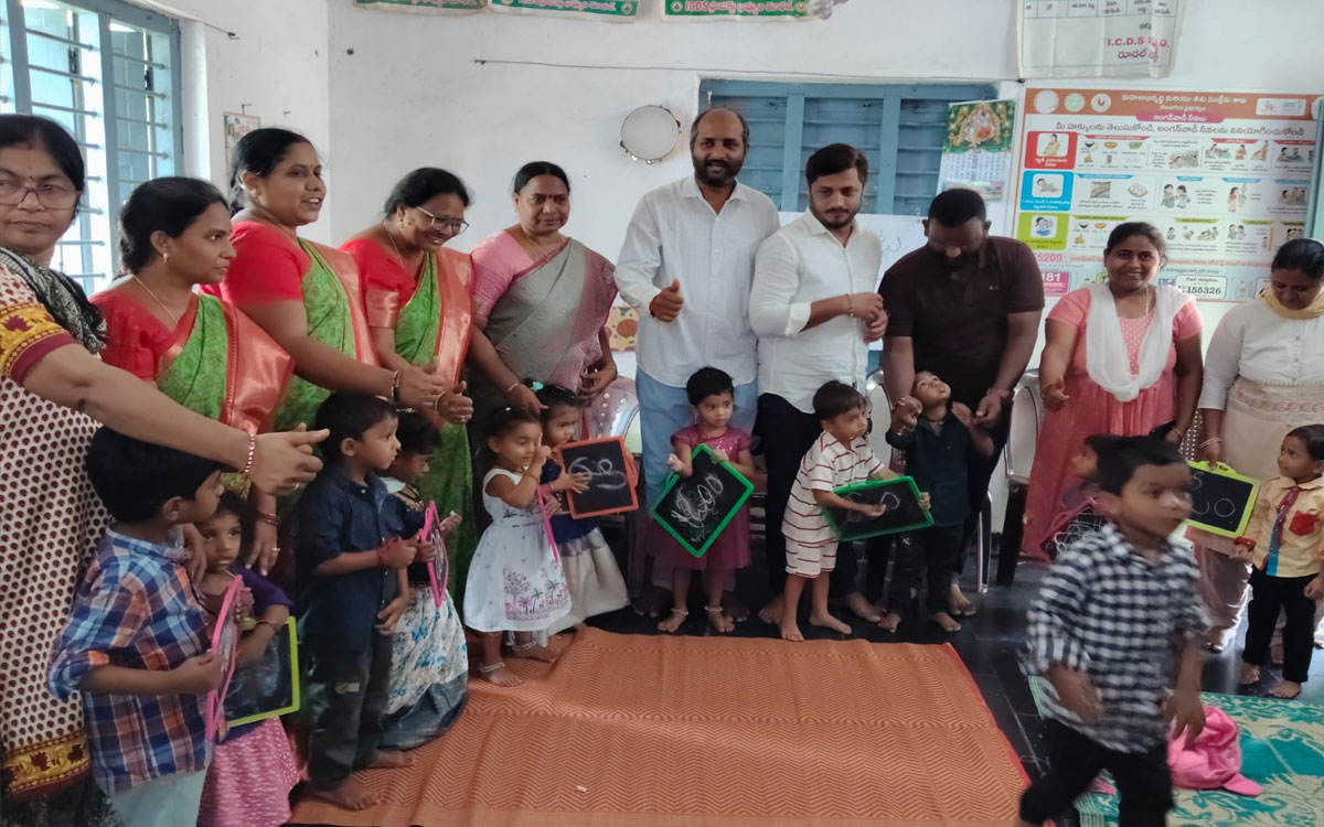 నాయుడుపేటలో ఘనంగా అక్షరాభ్యాస వేడుకలు