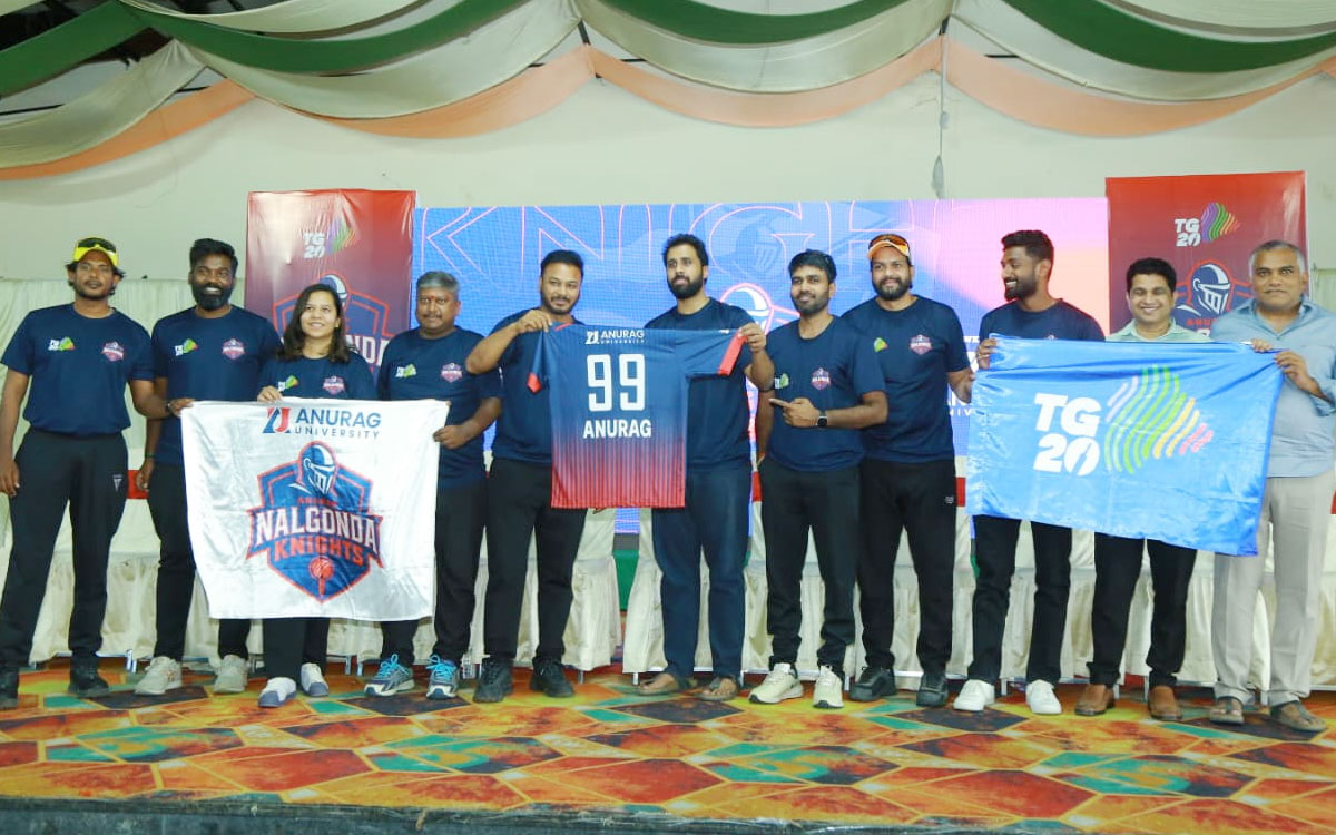 అనురాగ్ ‘నల్ల‌గొండ నైట్స్’ జెర్సీ ఆవిష్కరణ