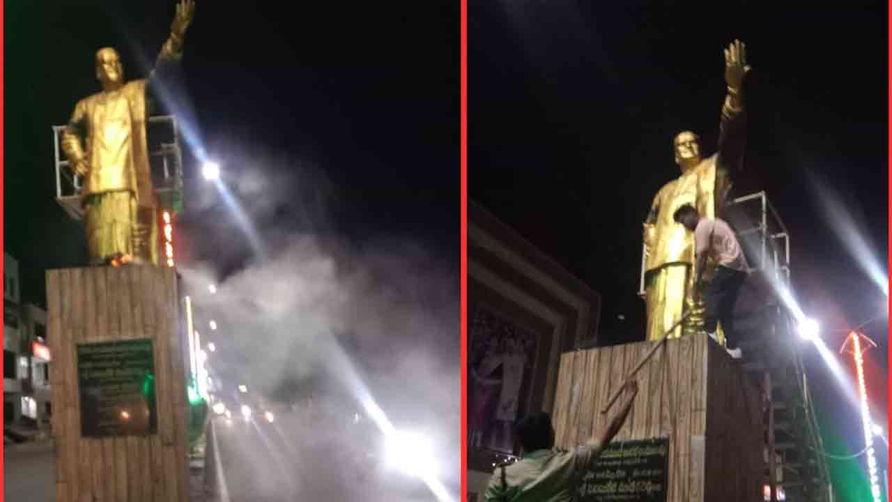 NTR Statue | నల్లగొండలో కాలిపోయిన ఎన్టీఆర్ విగ్రహం.. ప్రమాదమా? కుట్రనా?