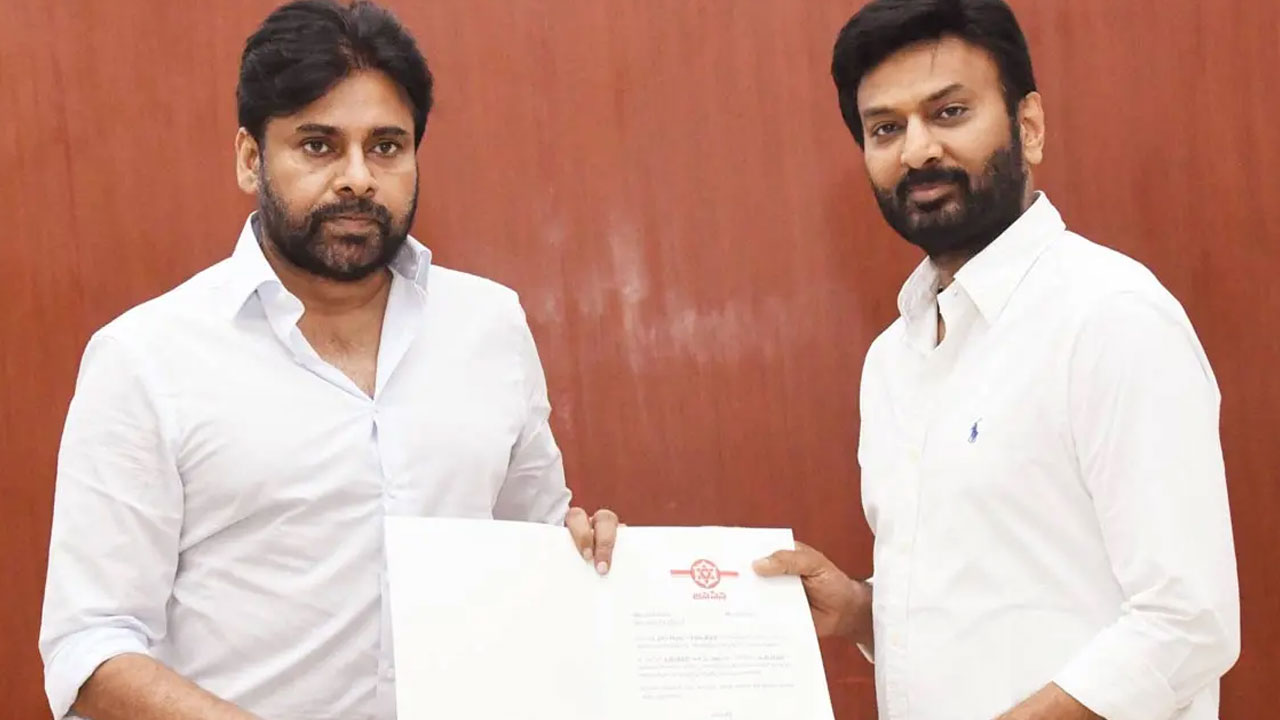 Pawan Kalyan | పవన్ కళ్యాణ్‌పై భూకబ్జా ఆరోపణలు.. ఘాటుగా స్పందించిన నిర్మాత రామ్ తాళ్లూరి