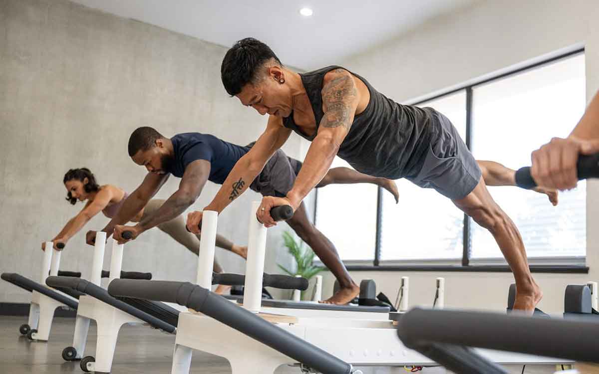 Exercises | ఎక్కువ సేపు కంప్యూట‌ర్ల ఎదుట కూర్చుని ప‌నిచేసేవారు చేయాల్సిన వ్యాయామాలు ఇవి..