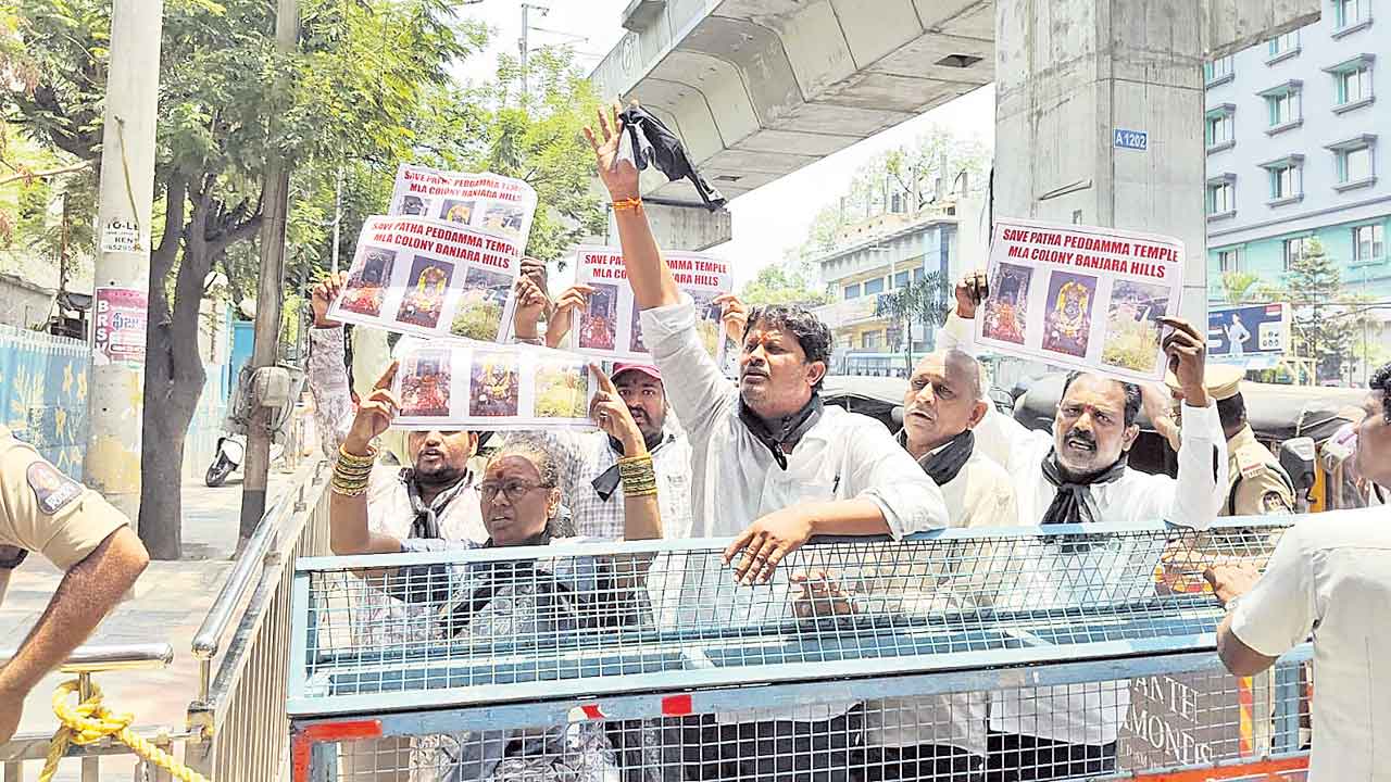 సర్కార్‌ వారి పాట రూ.99 కోట్లు