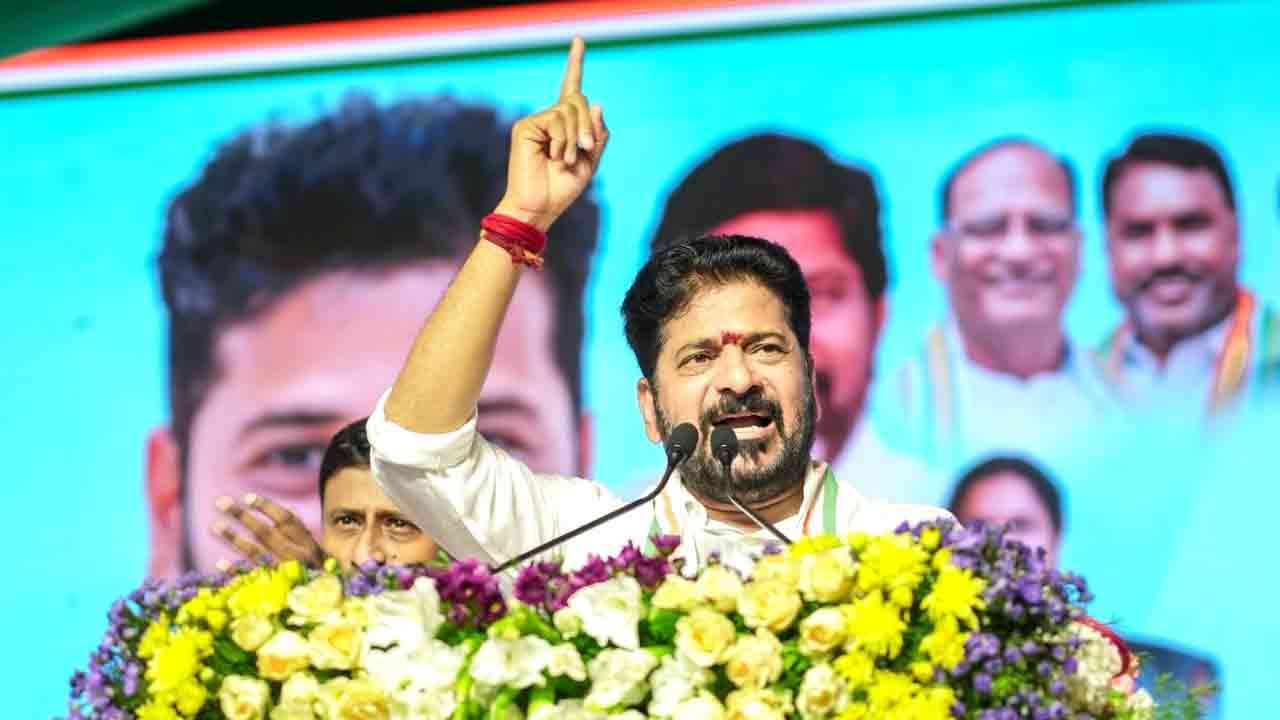 Revanth Reddy | అడ్డుపడితే మూసీలో వేసి తొక్కుత.. నల్లగొండ సభలో నోరుపారేసుకున్న సీఎం రేవంత్‌