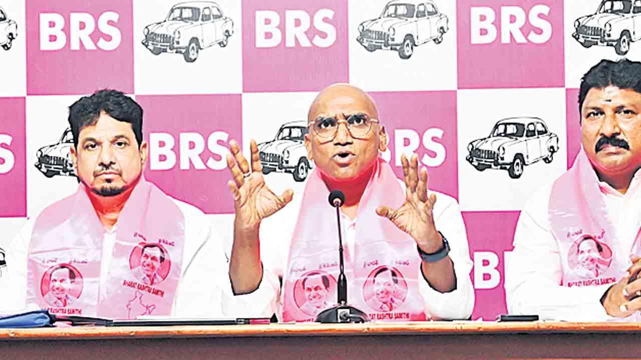 గురుకులంలో 2 వేల కోట్ల స్కామ్‌