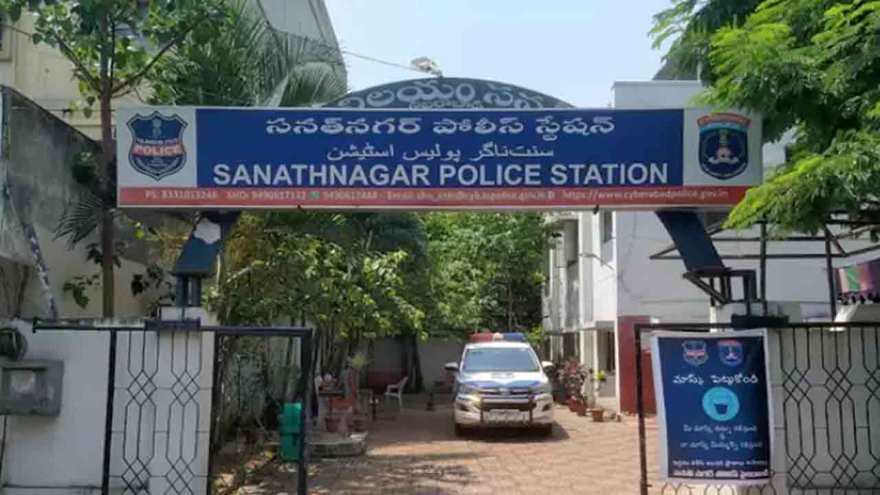 Hyderabad | సనత్‌నగర్‌లో మహిళా పైలట్‌కు కల్ట్ జిమ్ మేనేజర్ వేధింపులు