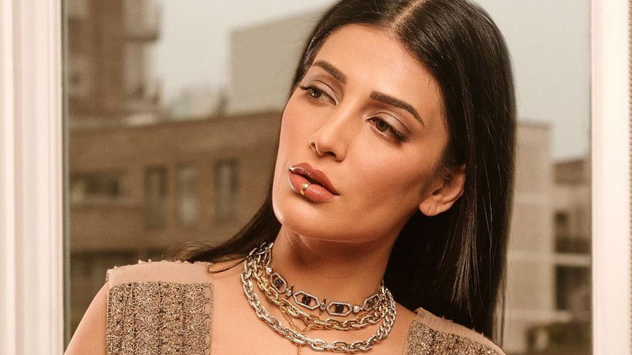 Shruti Haasan | ‘నేను ఎవరితోనూ రిలేషన్‌లో లేను’.. రూమర్లపై శృతి హాసన్ క్లారిటీ!