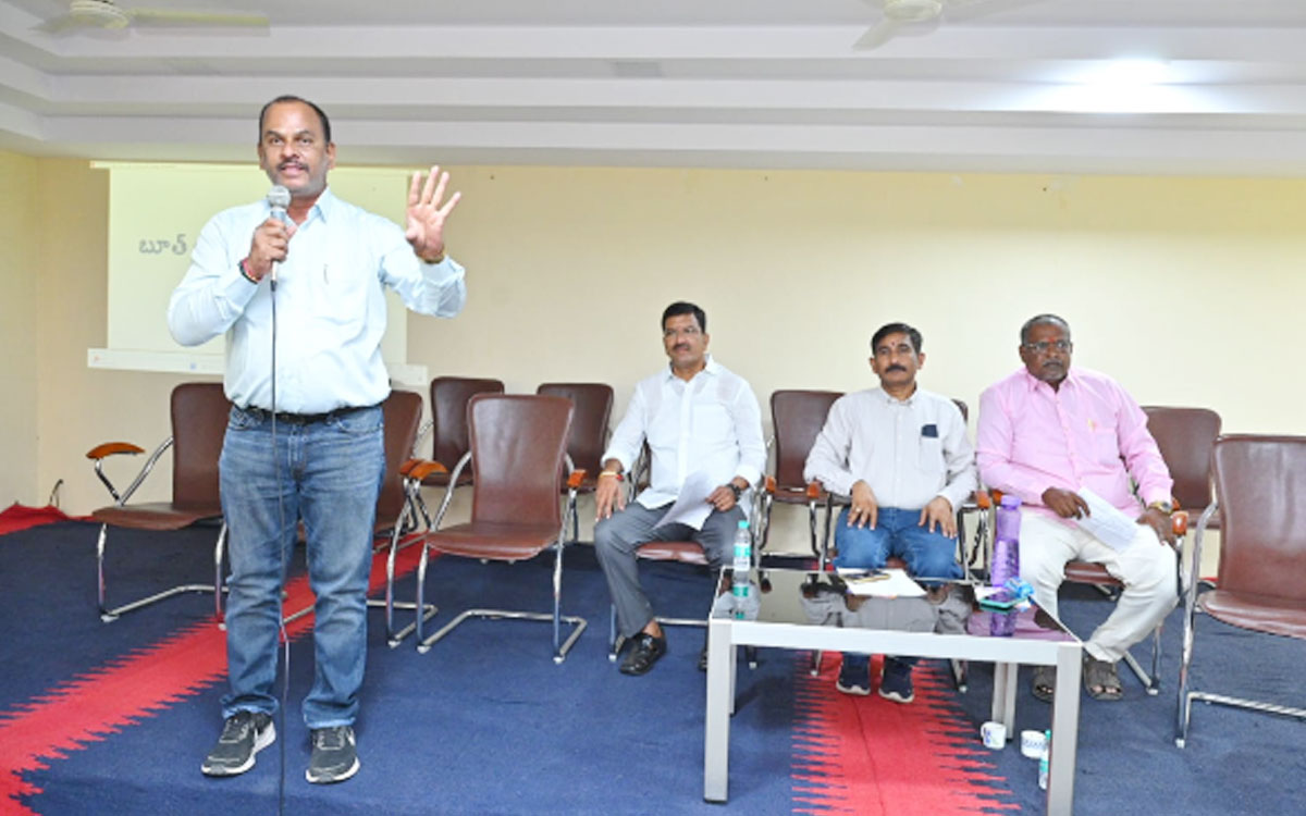 ‘ఓటరు సవరణ పగడ్బందీగా నిర్వహించాలి’