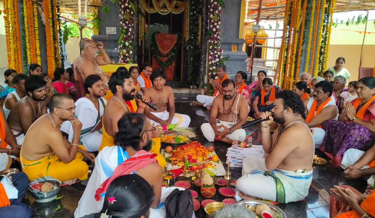 Thimmapur | తిమ్మాపూర్ భక్తాంజనేయ ఆలయ పున ప్రతిష్టాపన వేడుకలు