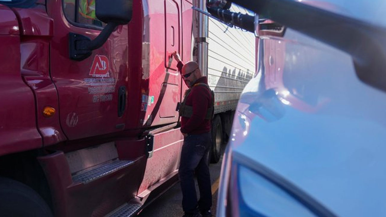 Truck Drivers: అమెరికాలో 30 మంది భార‌తీయ ట్ర‌క్కు డ్రైవ‌ర్లు అరెస్టు