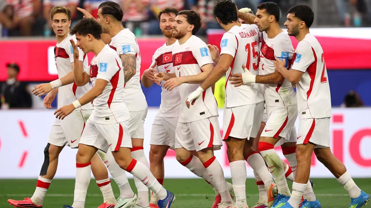 FIFA World Cup: అమెరికాతో థ్రిల్ల‌ర్‌.. ఆఖ‌రి నిమిషంలో నెగ్గిన ట‌ర్కీ