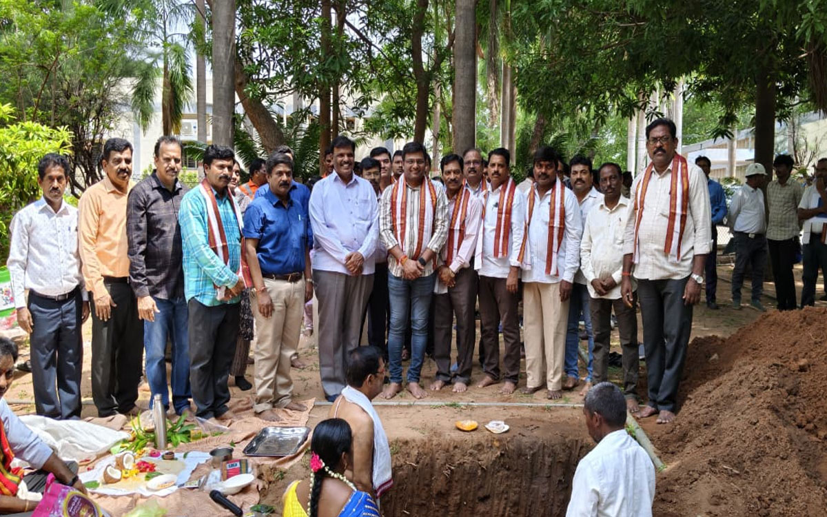 ఆర్సిహెచ్పి, రుద్రంపూర్ రైల్వే సైడింగ్లలో బొగ్గు రవాణా ఏర్పాట్ల పరిశీలన