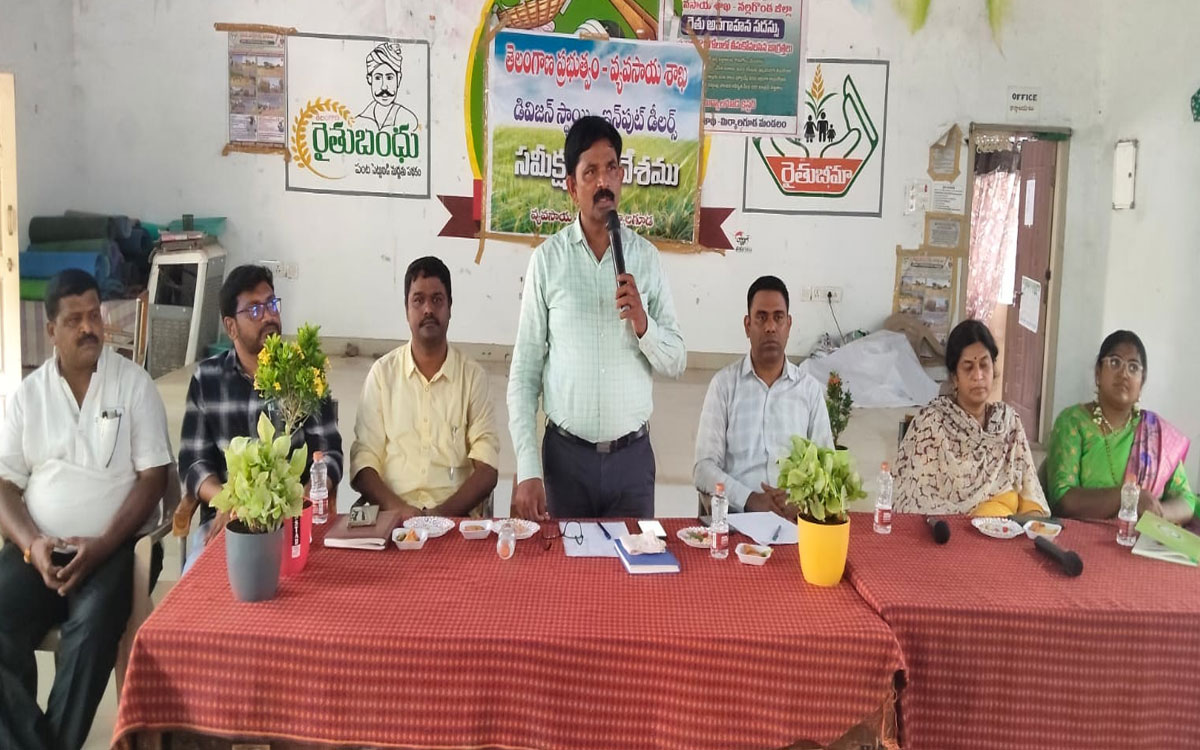 ‘రైతులు తక్కువ కాల పరిమితి వరి వంగడాలను సాగు చేయాలి’