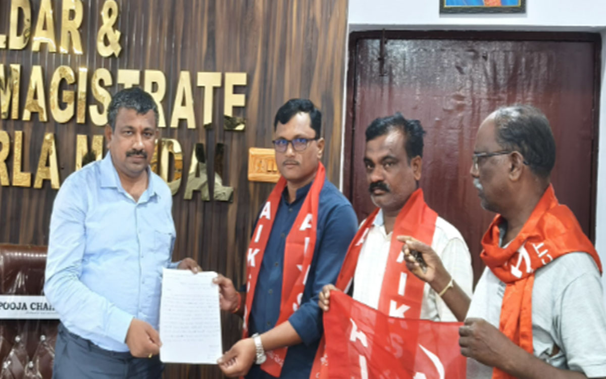 ‘నకిలీ విత్తనాలు అరికట్టాలి, యూరియా యాప్ రద్దు చేయాలి’