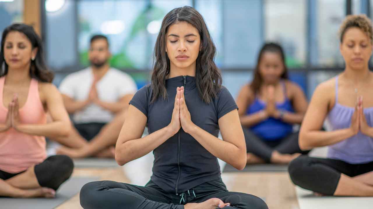 Yoga | యోగా అంటే కేవ‌లం వ్యాయామం మాత్ర‌మే కాదు.. అనేక విధాలుగా దోహ‌దం చేస్తుంది..