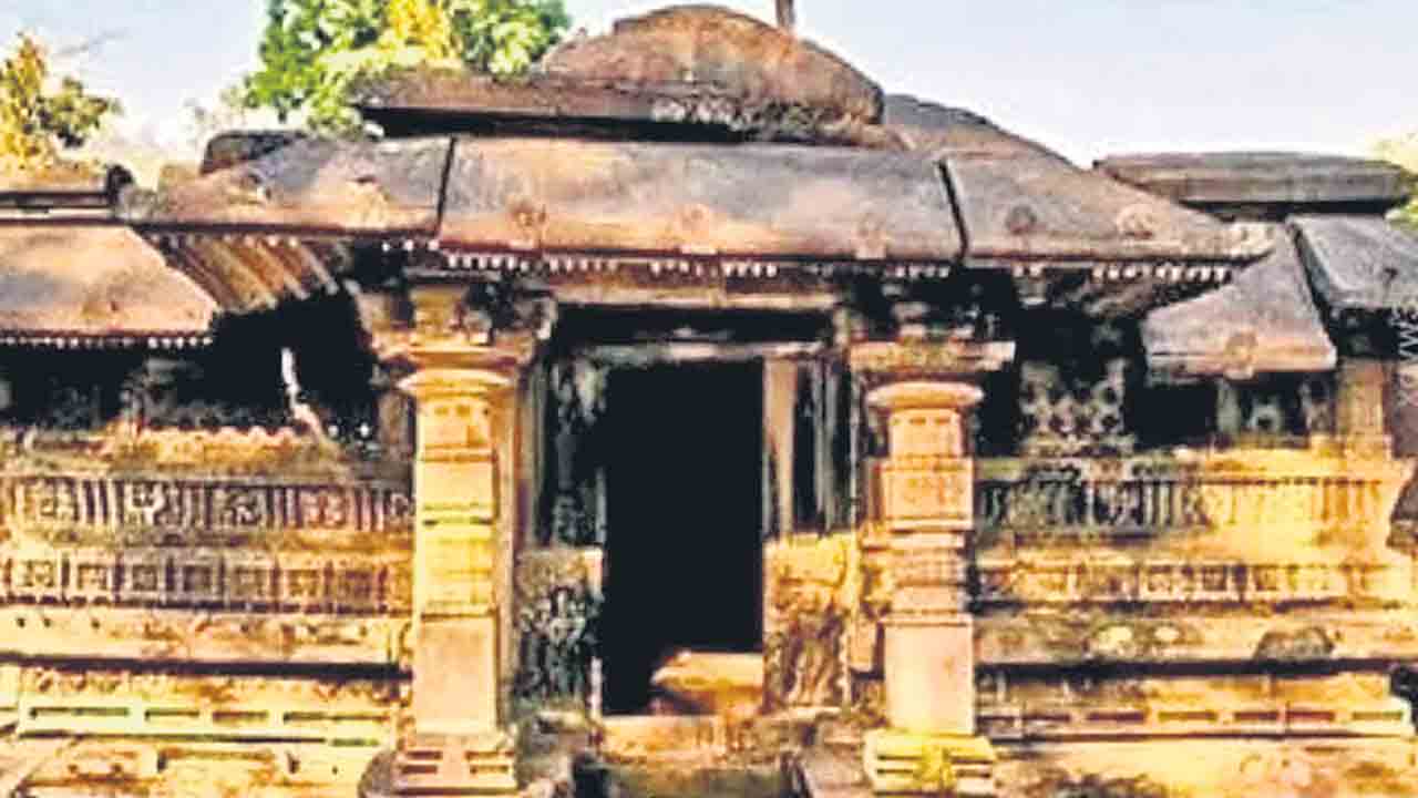 పాలంపేట శివాలయానికి జాతీయ హోదా