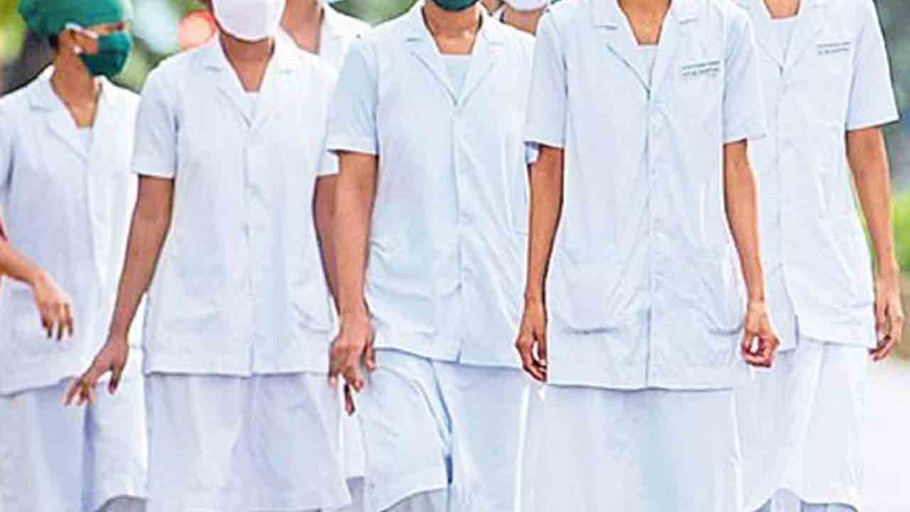 నర్సింగ్‌ ఆఫీసర్ల పాత్ర కీలకం : డీఎంఈ