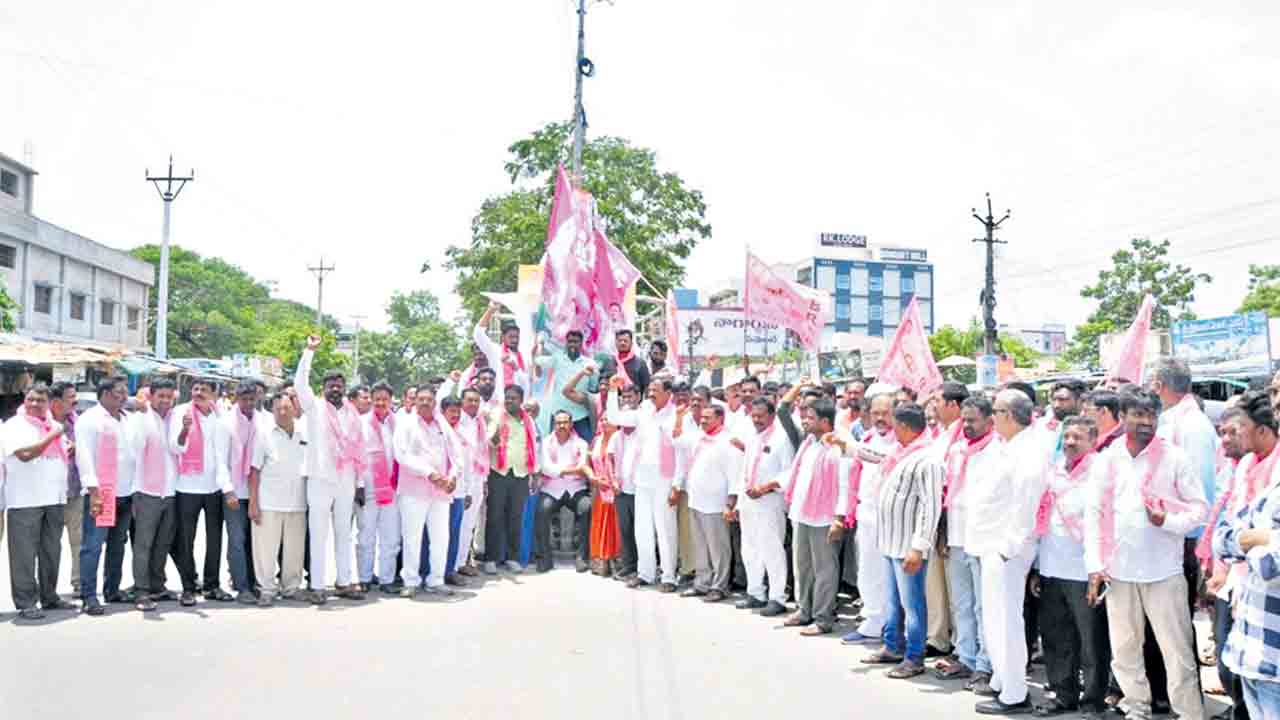 రైతులపై పగబట్టి సైకో రేవంత్‌