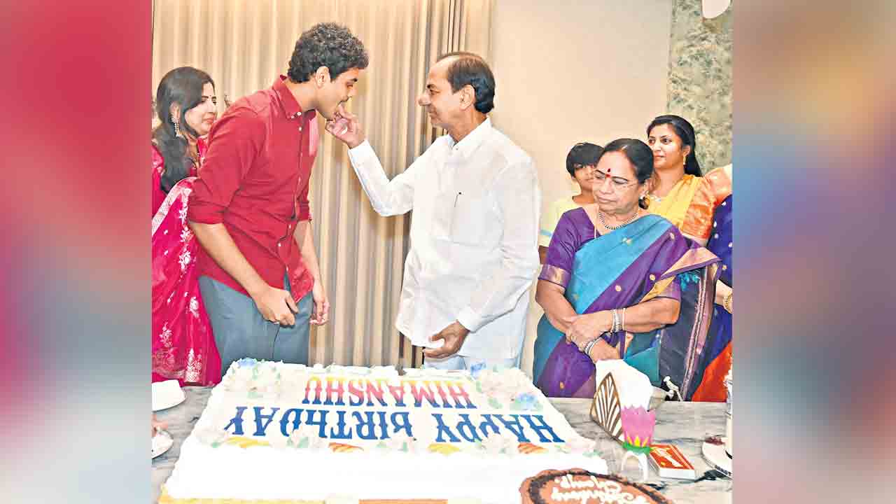 హ్యాపీ బర్త్‌డే హిమాన్షు.. మనవడికి కేసీఆర్‌-శోభమ్మ శుభాకాంక్షలు
