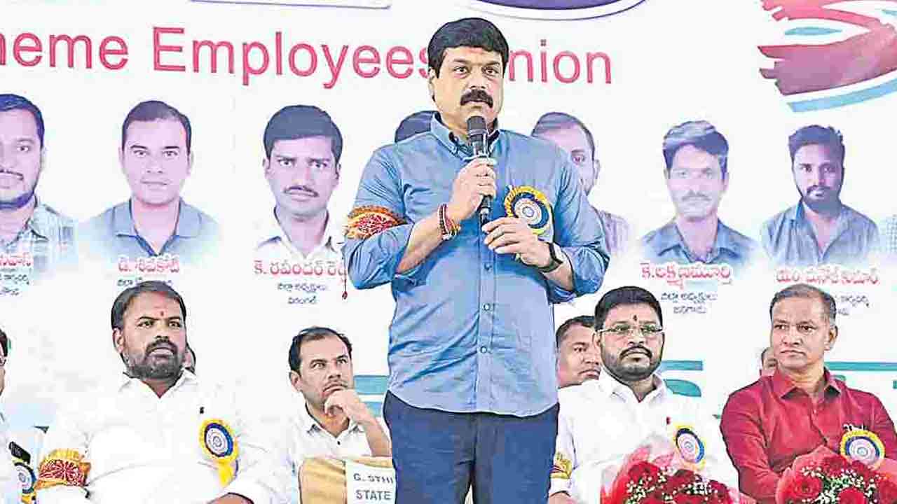 కాంగ్రెస్‌ మాట నిలబెట్టుకోవాలి : స్థితప్రజ్ఞ