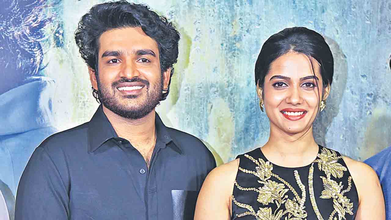 ఎన్నడూ చూడని ప్రేమకథను చూస్తారు