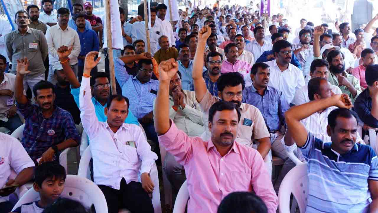 ‘సీపీఎస్‌’ను దారిమళ్లించడం గర్హనీయం