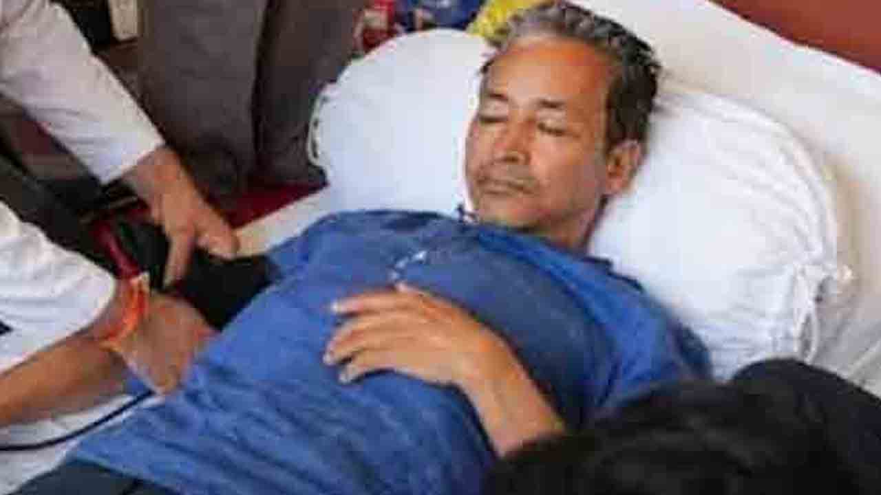 మేదాంత దవాఖానకు వాంగ్‌చుక్‌ తరలింపు