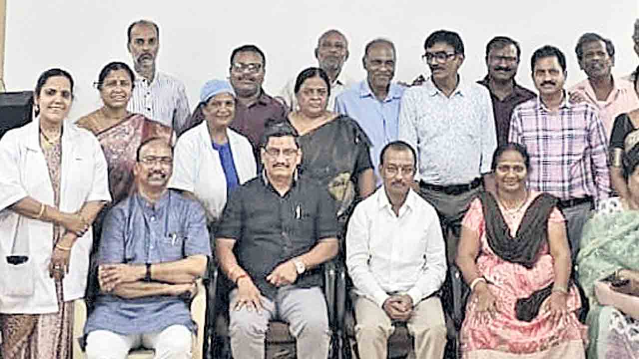 నిమ్స్‌ ఉద్యోగుల హౌసింగ్‌ సొసైటీ నూతన కార్యవర్గం ఎన్నిక